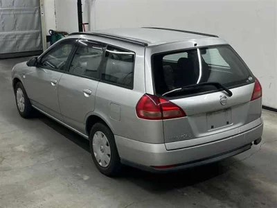 Nissan WINGROAD  с аукциона в Японии
