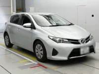 Toyota AURIS лот № 11070 оценка 3.5  с аукциона в Японии 4
