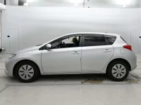 Toyota AURIS лот № 11070 оценка 3.5  с аукциона в Японии 3