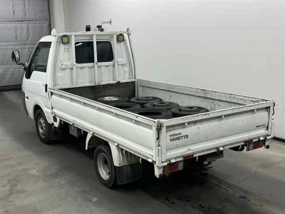 Nissan VANETTE TRUCK