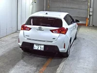 Toyota AURIS лот № 5178 оценка 4  с аукциона в Японии 4