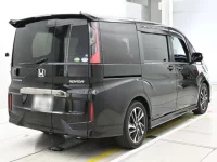 Honda STEP WAGON лот № 30457 оценка 5  с аукциона в Японии 1