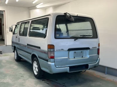 Toyota HIACE VAN  с аукциона в Японии