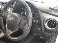 Toyota AURIS лот № 30461 оценка 3.5  с аукциона в Японии 6