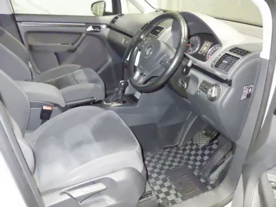 Volkswagen GOLF TOURAN