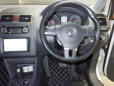 Volkswagen GOLF TOURAN