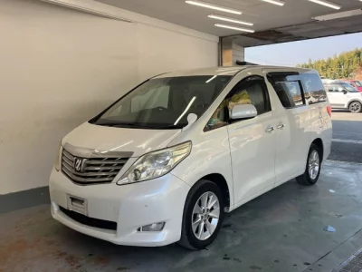 Toyota ALPHARD  с аукциона в Японии