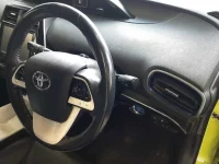 Toyota PRIUS лот № 11090 оценка RA  с аукциона в Японии 8