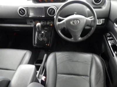 Toyota COROLLA RUMION