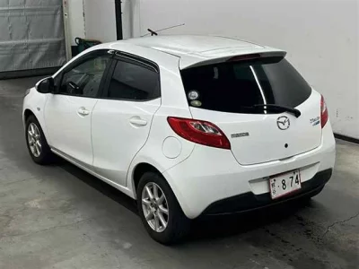 Mazda DEMIO