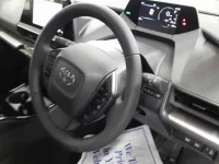 Toyota PRIUS лот № 30501 оценка S  с аукциона в Японии 8