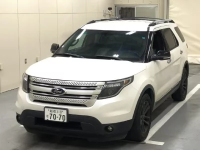 Ford EXPLORER