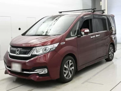 Honda STEP WAGON  с аукциона в Японии