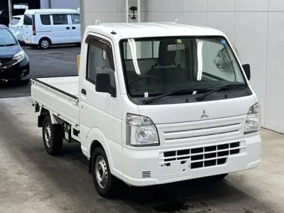 Mitsubishi MINICAB TRUCK