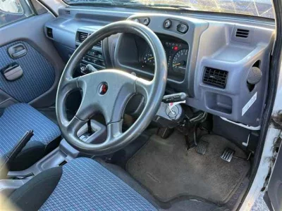 Mitsubishi MINICAB VAN