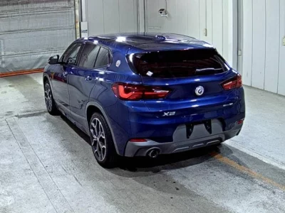 BMW X2