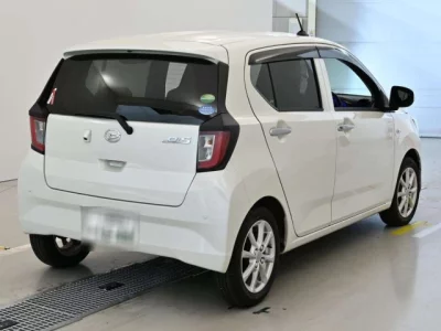 Daihatsu MIRA E S