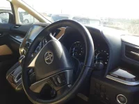 Toyota ALPHARD лот № 30548 оценка 4  с аукциона в Японии 8