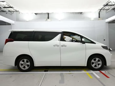 Toyota ALPHARD  с аукциона в Японии