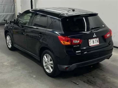 Mitsubishi RVR
