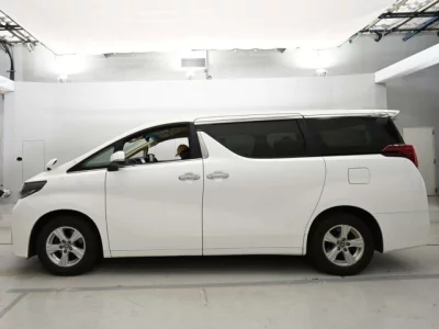 Toyota ALPHARD  с аукциона в Японии