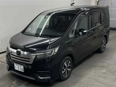Honda STEP WAGON  с аукциона в Японии