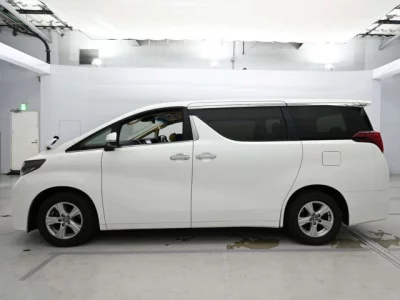 Toyota ALPHARD  с аукциона в Японии