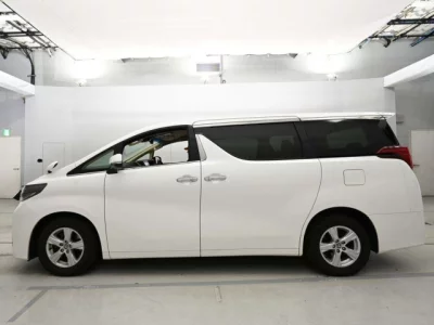 Toyota ALPHARD  с аукциона в Японии