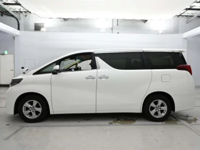Toyota ALPHARD  с аукциона в Японии