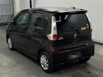 Mitsubishi EK CUSTOM