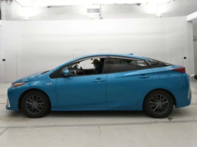 Toyota PRIUS PHV