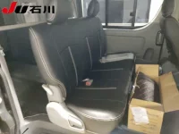 Toyota HIACE VAN лот № 115 оценка R  с аукциона в Японии 6