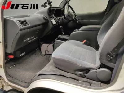 Toyota HIACE VAN  с аукциона в Японии