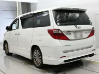 Toyota ALPHARD лот № 30587 оценка 3  с аукциона в Японии 5