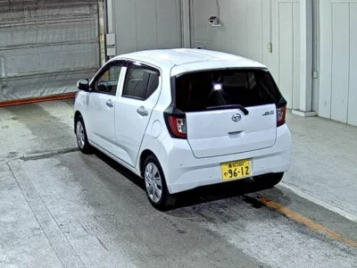Daihatsu MIRA E S