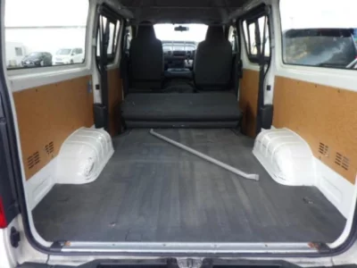 Toyota HIACE VAN  с аукциона в Японии