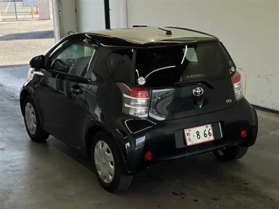 Toyota IQ