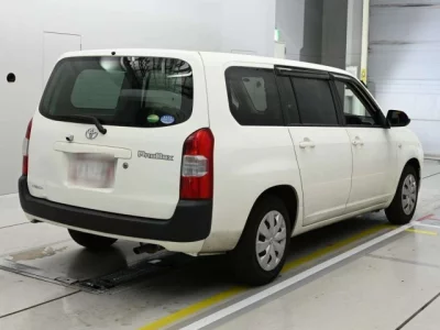 Toyota PROBOX  с аукциона в Японии