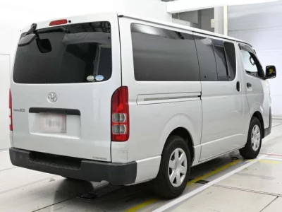 Toyota REGIUS ACE VAN