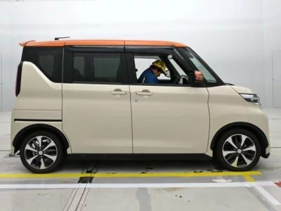 Mitsubishi EK X SPACE