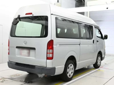 Toyota REGIUS ACE VAN