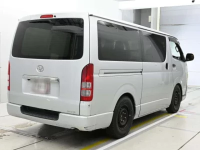 Toyota REGIUS ACE VAN