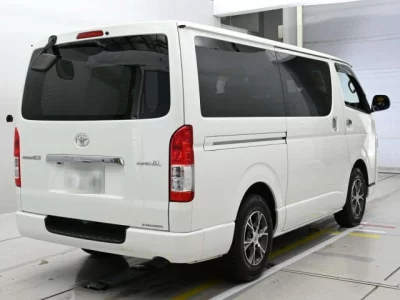 Toyota REGIUS ACE VAN