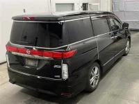 Nissan ELGRAND лот № 90104 оценка R  с аукциона в Японии 4