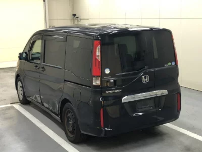 Honda STEP WAGON