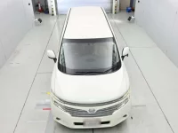 Nissan ELGRAND лот № 30661 оценка 4  с аукциона в Японии 6