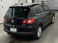 Volkswagen TIGUAN лот № 35038 оценка 3.5  с аукциона в Японии 4
