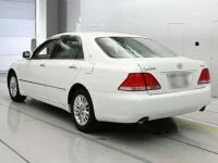 Toyota CROWN лот № 30666 оценка 4  с аукциона в Японии 5