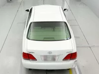 Toyota CROWN лот № 30666 оценка 4  с аукциона в Японии 7