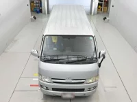 Toyota REGIUS ACE VAN лот № 40042 оценка 3  с аукциона в Японии 6